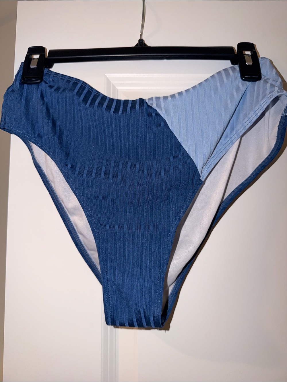 SHEIN Two-Tone Navy and Light Blue Ribbed Tie-Front Bikini - Picture 3 of 8